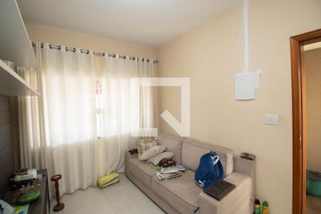 Sala  de casa para alugar com 4 quartos, 210m² em Bortolândia, São Paulo