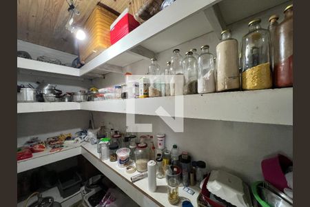 Despensa de casa à venda com 5 quartos, 576m² em Venda Nova, Belo Horizonte