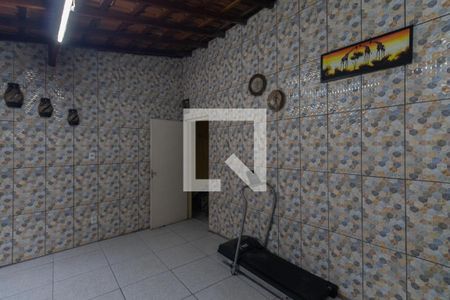 Sala de casa para alugar com 2 quartos, 150m² em Jardim Hebrom, São Paulo