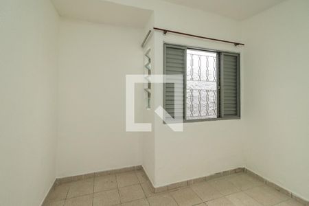 Quarto de casa para alugar com 1 quarto, 55m² em Vila Tolstoi, São Paulo