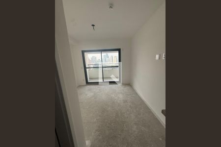 Sala/Quarto de kitnet/studio à venda com 1 quarto, 26m² em Vila Pirajussara, São Paulo