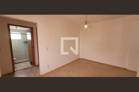 sala de apartamento para alugar com 2 quartos, 102m² em São João, Betim