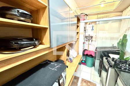 Cozinha de apartamento à venda com 2 quartos, 40m² em São Pedro, Osasco