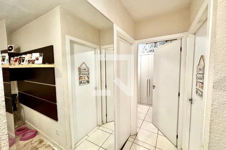 Corredor de apartamento à venda com 2 quartos, 40m² em São Pedro, Osasco