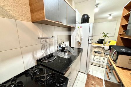 Cozinha de apartamento à venda com 2 quartos, 40m² em São Pedro, Osasco