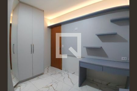 Quarto de casa de condomínio para alugar com 3 quartos, 140m² em Aclimação, Uberlândia