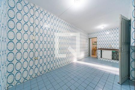 Cozinha  de casa à venda com 2 quartos, 197m² em Vila Pires, Santo André
