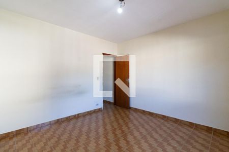 Quarto 2 de casa para alugar com 3 quartos, 120m² em Parque Ipe, São Paulo