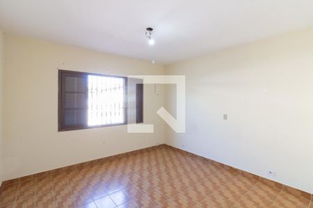 Quarto 2 de casa para alugar com 3 quartos, 120m² em Parque Ipe, São Paulo