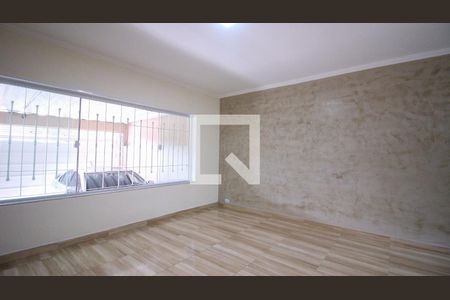 Casa para alugar com 2 quartos, 159m² em Vila Antonieta, São Paulo
