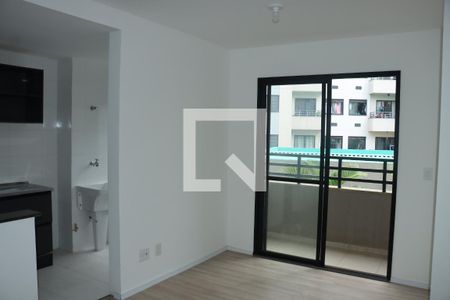 Apartamento para alugar com 2 quartos, 48m² em Jardim Isis, Cotia