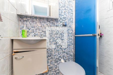 Banheiro da Suíte de casa para alugar com 2 quartos, 90m² em Vila Verde, São Paulo