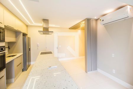 Sala  de apartamento à venda com 2 quartos, 64m² em Tamboré, Barueri
