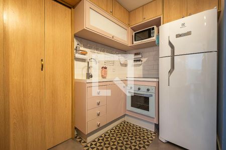 Sala/Cozinha de apartamento para alugar com 1 quarto, 30m² em Pinheiros, São Paulo