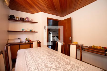 Sala 3 de casa à venda com 5 quartos, 800m² em Conjunto 5, Brasília