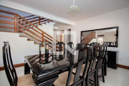 Sala 2 de casa à venda com 5 quartos, 800m² em Conjunto 5, Brasília
