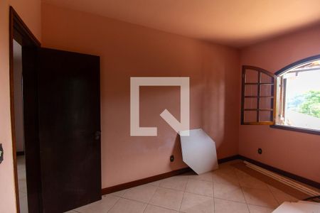 Quarto 1 de casa de condomínio à venda com 3 quartos, 300m² em Largo da Batalha, Niterói