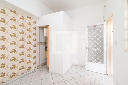 Sala de casa para alugar com 1 quarto, 60m² em Vila Carmosina, São Paulo