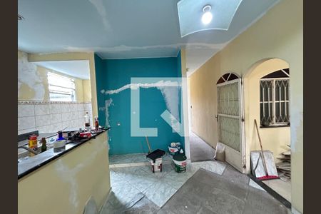 Sala de casa para alugar com 2 quartos, 120m² em Paiol de Pólvora, Nilópolis