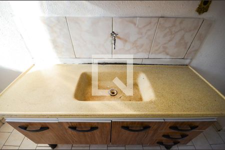 Cozinha de casa para alugar com 2 quartos, 55m² em Jardim Sao Joao (jaragua), São Paulo