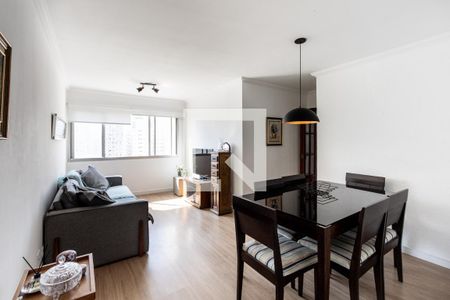 Sala de apartamento à venda com 3 quartos, 81m² em Vila Madalena, São Paulo