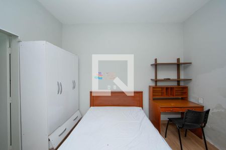 QUARTO/COZINHA de kitnet/studio para alugar com 1 quarto, 30m² em Coracao de Jesus, Belo Horizonte