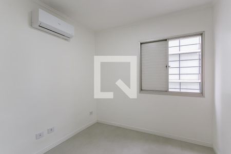 Quarto 1 de apartamento para alugar com 2 quartos, 65m² em Vila Olímpia, São Paulo
