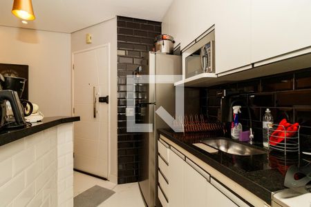 Cozinha de apartamento à venda com 2 quartos, 51m² em Vila Mazzei, São Paulo