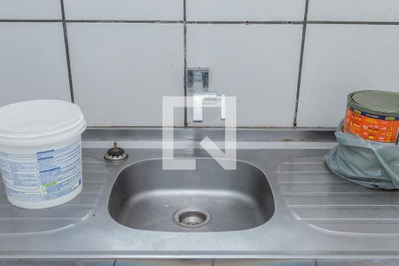 Sala e cozinha de casa para alugar com 1 quarto, 45m² em Vila Rica, São Paulo