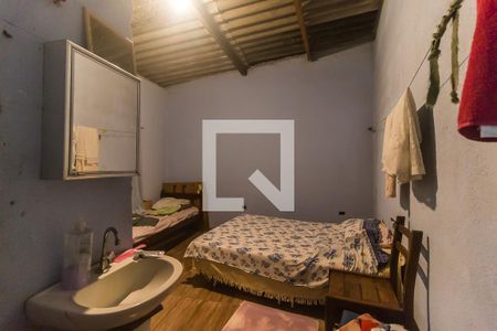 Quarto  de casa para alugar com 3 quartos, 150m² em Vila Brasileira, Mogi das Cruzes