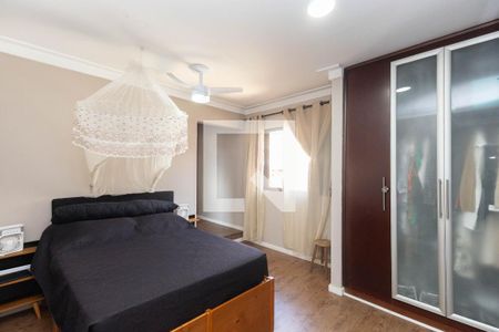 Suíte  de casa à venda com 3 quartos, 261m² em Jardim Leonor Mendes de Barros, São Paulo