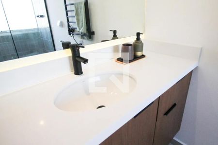 Banheiro de apartamento à venda com 3 quartos, 125m² em Itaim Bibi, São Paulo