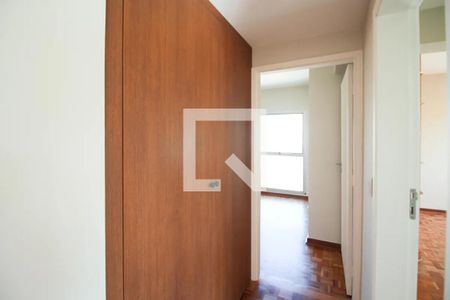 Corredor de apartamento à venda com 3 quartos, 125m² em Itaim Bibi, São Paulo