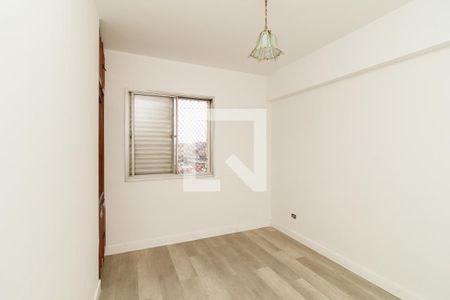 Quarto 2 de apartamento para alugar com 2 quartos, 52m² em Vila Gustavo, São Paulo