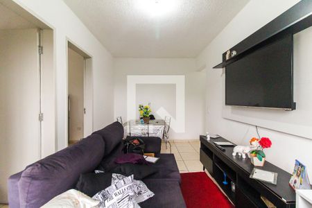Sala de apartamento para alugar com 2 quartos, 60m² em Jardim Fanganiello, Ferraz de Vasconcelos