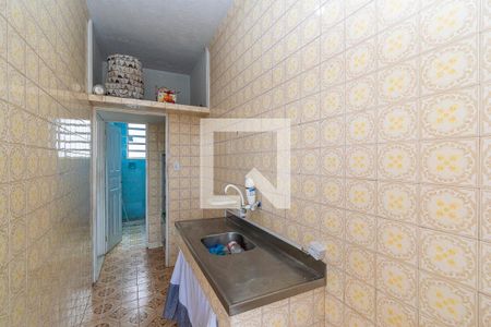 Cozinha de apartamento para alugar com 1 quarto, 50m² em Brás de Pina, Rio de Janeiro