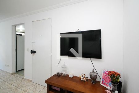 Sala de Estar/ TV de apartamento para alugar com 2 quartos, 60m² em Lajeado, Cotia