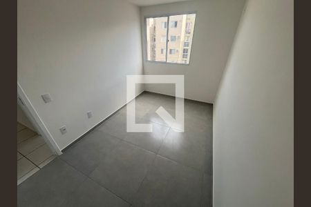 Quarto de apartamento para alugar com 2 quartos, 47m² em Curicica, Rio de Janeiro