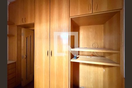 Escritório de casa à venda com 2 quartos, 130m² em Vila Mangalot, São Paulo