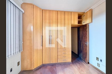 Suíte 1 de casa à venda com 2 quartos, 130m² em Vila Mangalot, São Paulo