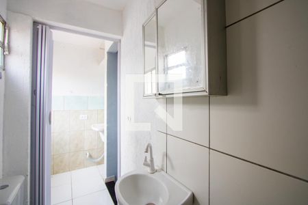Banheiro de casa para alugar com 1 quarto, 60m² em Vila Suíça, Santo André