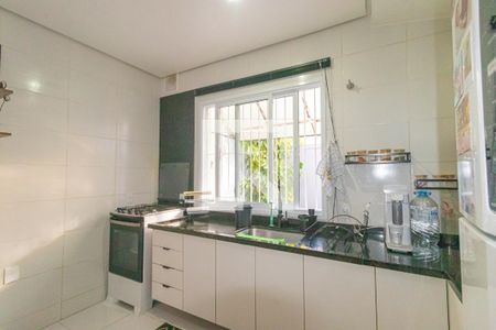 Casa à venda com 3 quartos, 161m² em Harmonia, Canoas
