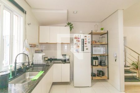 Casa à venda com 3 quartos, 161m² em Harmonia, Canoas