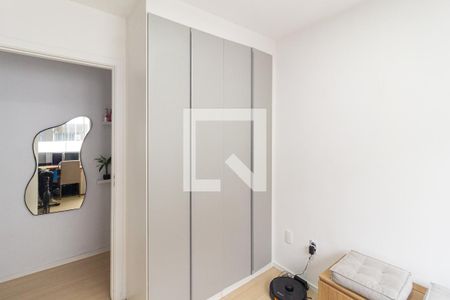 Quarto 1 de apartamento para alugar com 2 quartos, 43m² em Jardim do Lago, Osasco