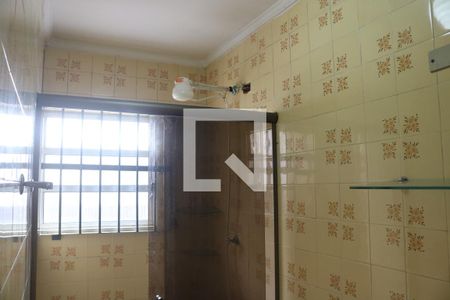 Banheiro 1 de casa para alugar com 2 quartos, 227m² em Barra Funda, São Paulo
