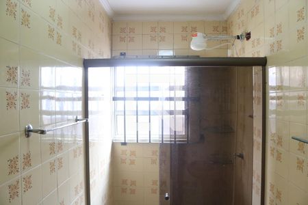 Banheiro 1 de casa para alugar com 2 quartos, 227m² em Barra Funda, São Paulo