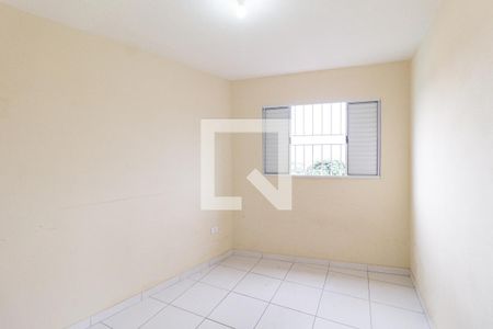 Quarto 1 de apartamento para alugar com 2 quartos, 50m² em Jardim Guiomar, Carapicuíba