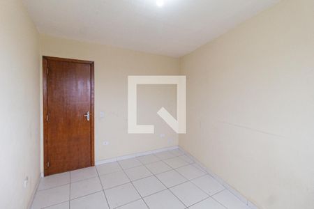 Quarto 1 de apartamento para alugar com 2 quartos, 50m² em Jardim Guiomar, Carapicuíba