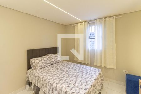Quarto 2 de apartamento para alugar com 2 quartos, 50m² em Jardim Guiomar, Carapicuíba