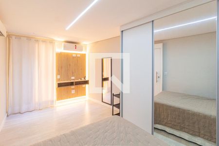 Quarto 1 de casa para alugar com 2 quartos, 80m² em Jardim Guiomar, Carapicuíba